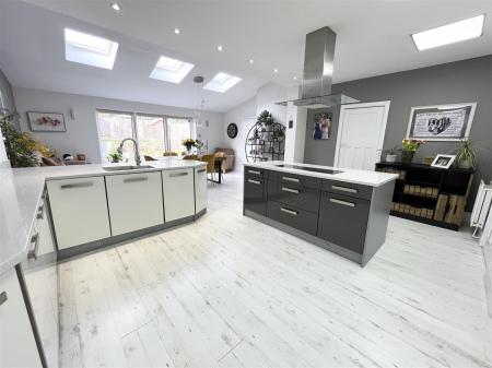 Open Plan Living Kitchen Diner