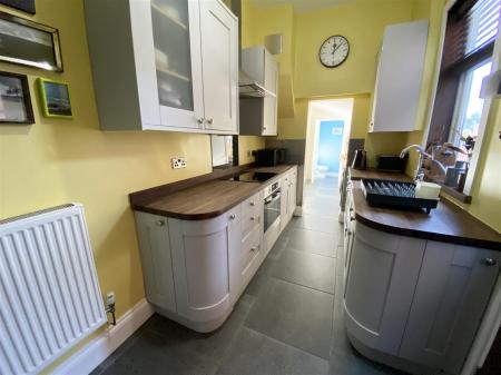 Fitted Kitchen