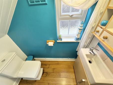 downstairs wc