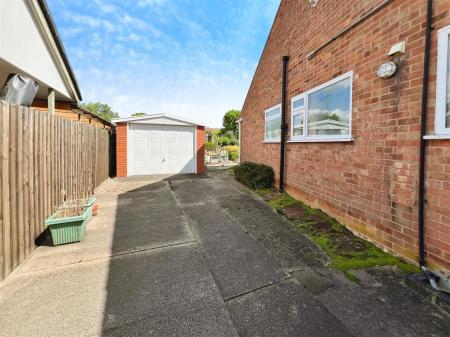 Driveway & Garage