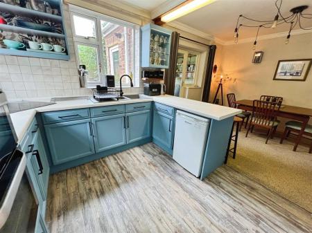 Dining Kitchen