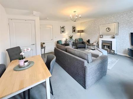 Living/Dining Room