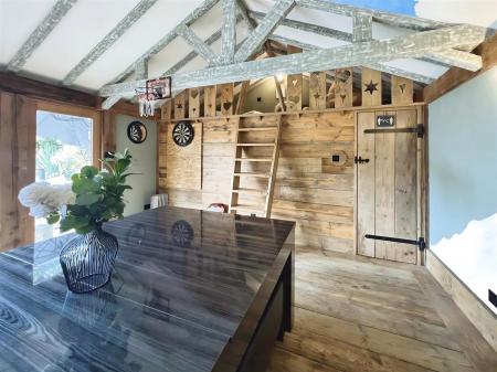 Summer House