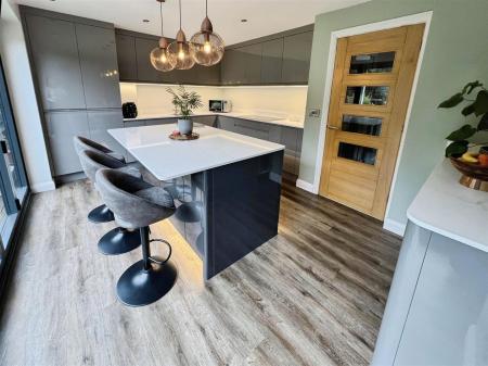 Dining Kitchen
