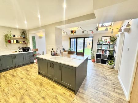 Extended Dining Kitchen