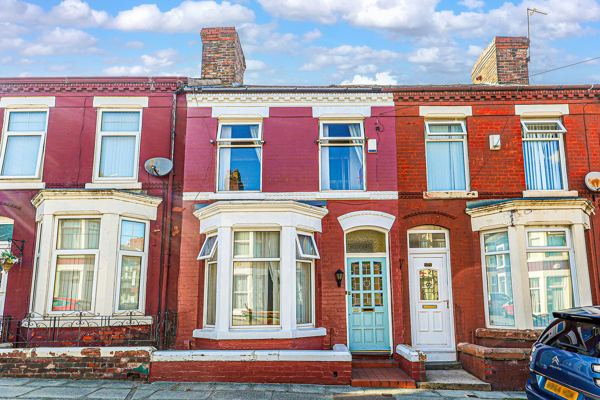 3 bedroom Terraced House for sale in Liverpool