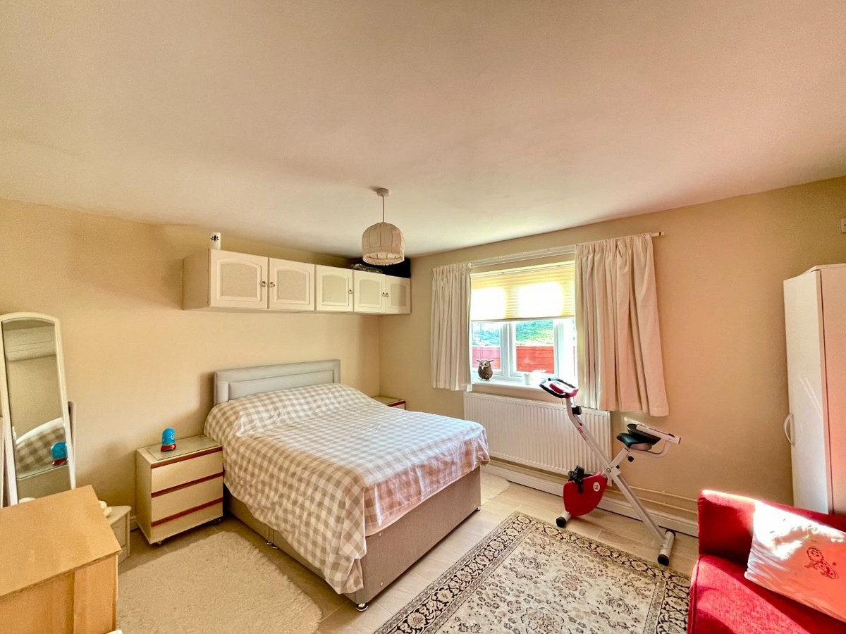 3 bedroom Detached Bungalow for sale in StourportonSevern