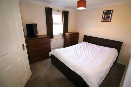 Bedroom 1.JPG