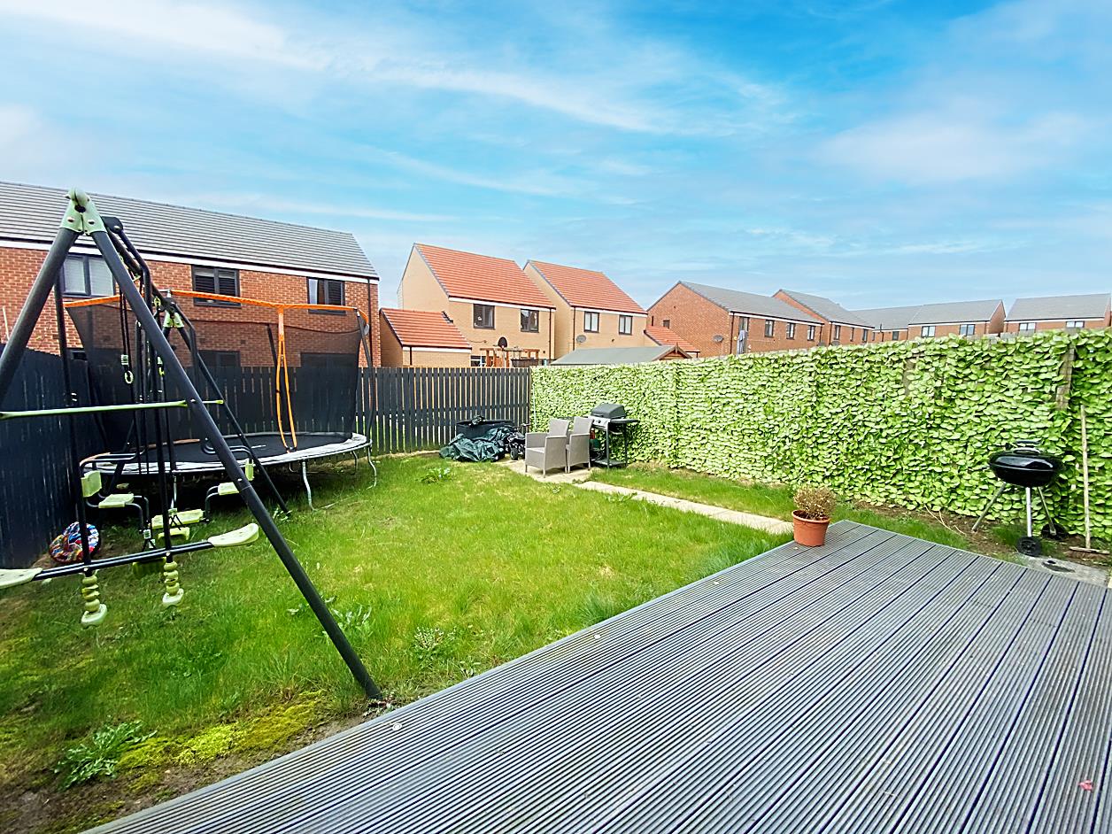 3 bedroom SemiDetached House for sale in Wallsend