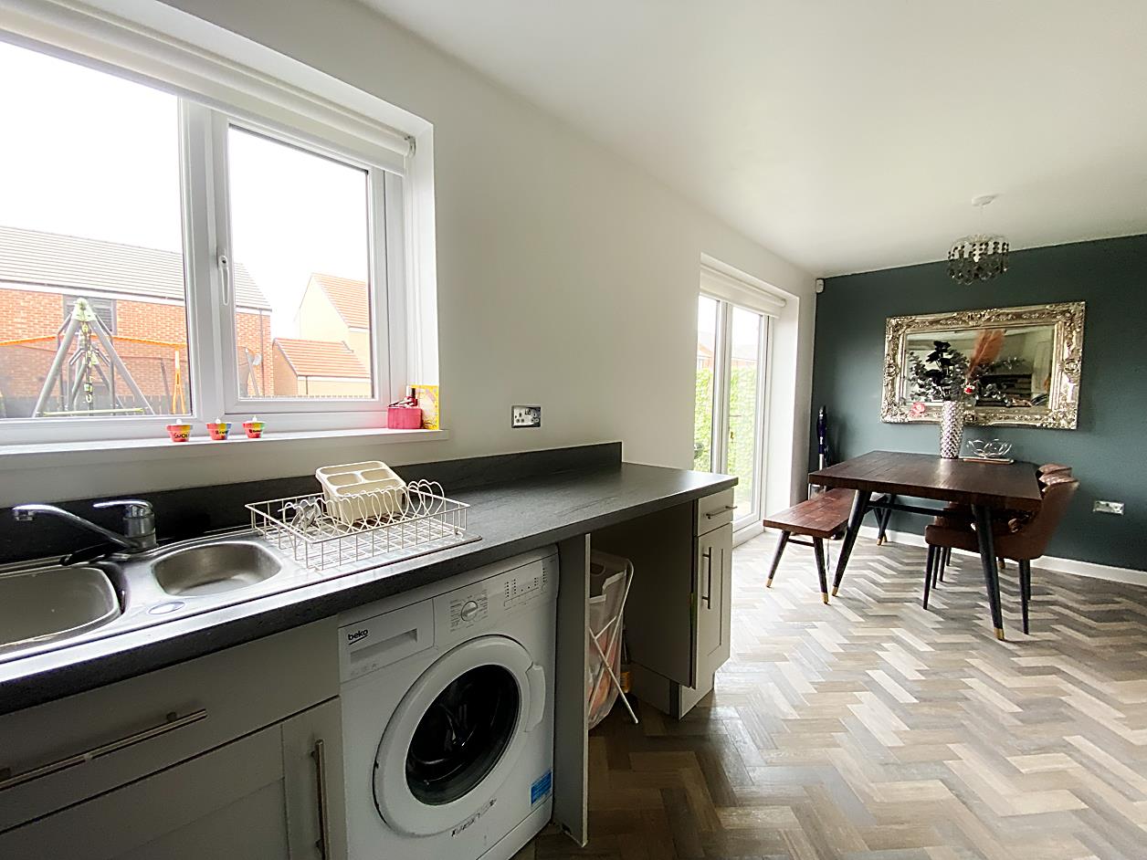 3 bedroom SemiDetached House for sale in Wallsend