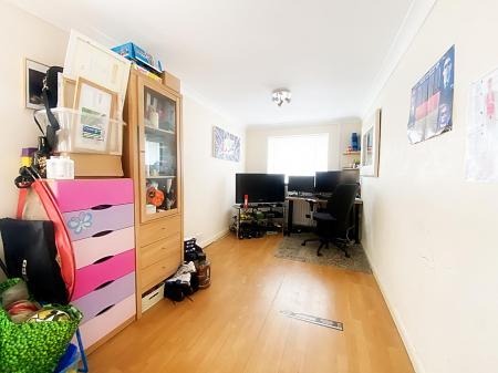 Bedroom 4 / Office