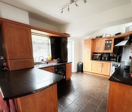 Extended Dining Kitchen