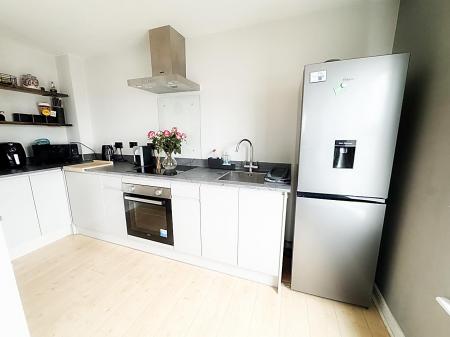 Open Plan Lounge/ Kitchen