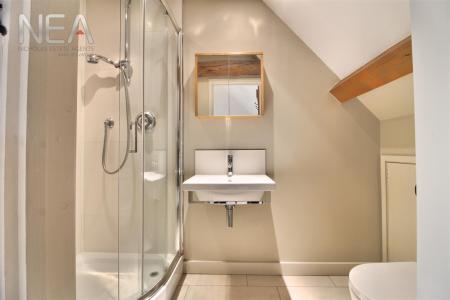 Bedroom Two Ensuite