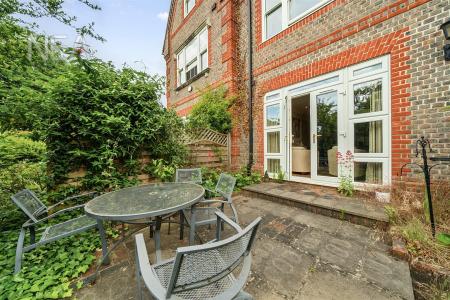 Courtyard Garden