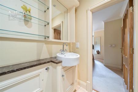 Ensuite to bedroom one
