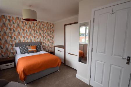 Bedroom Five & en-suite