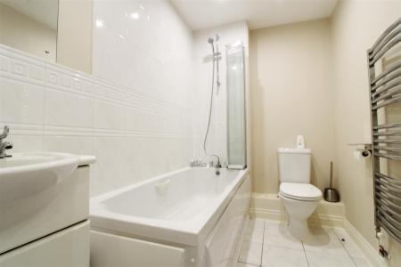 Family bathroom
