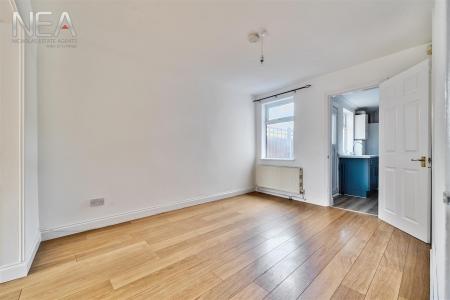 Living/dining room