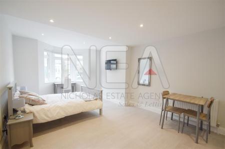 Bedroom One & ensuite