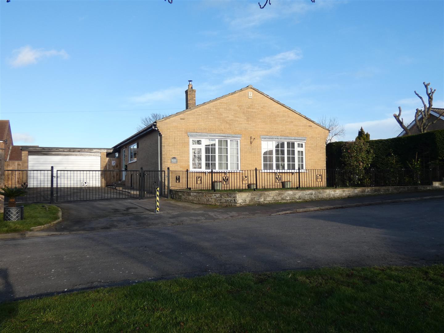 3 bedroom Detached Bungalow for sale in Northallerton