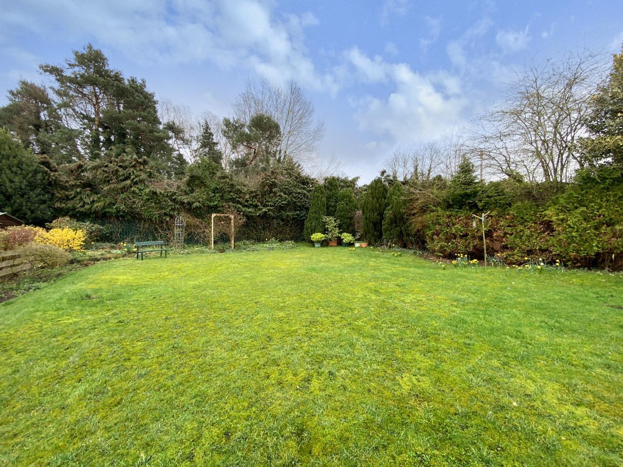 2 bedroom Detached Bungalow for sale in Bedale