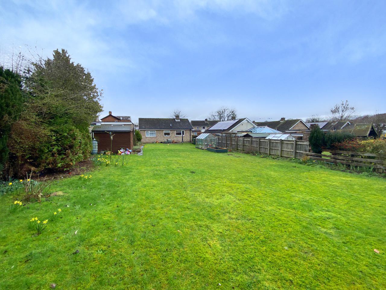 2 bedroom Detached Bungalow for sale in Bedale
