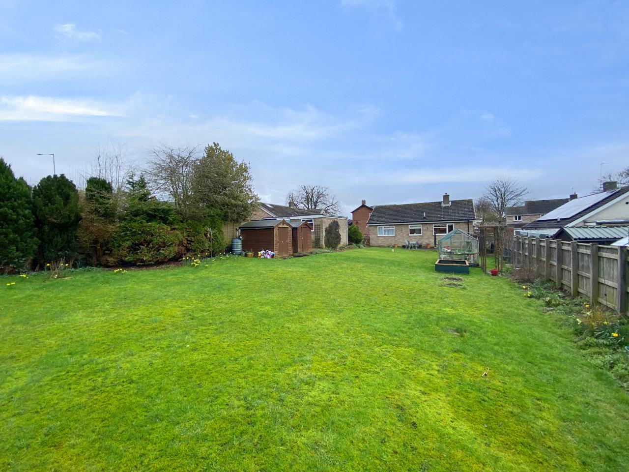 2 bedroom Detached Bungalow for sale in Bedale