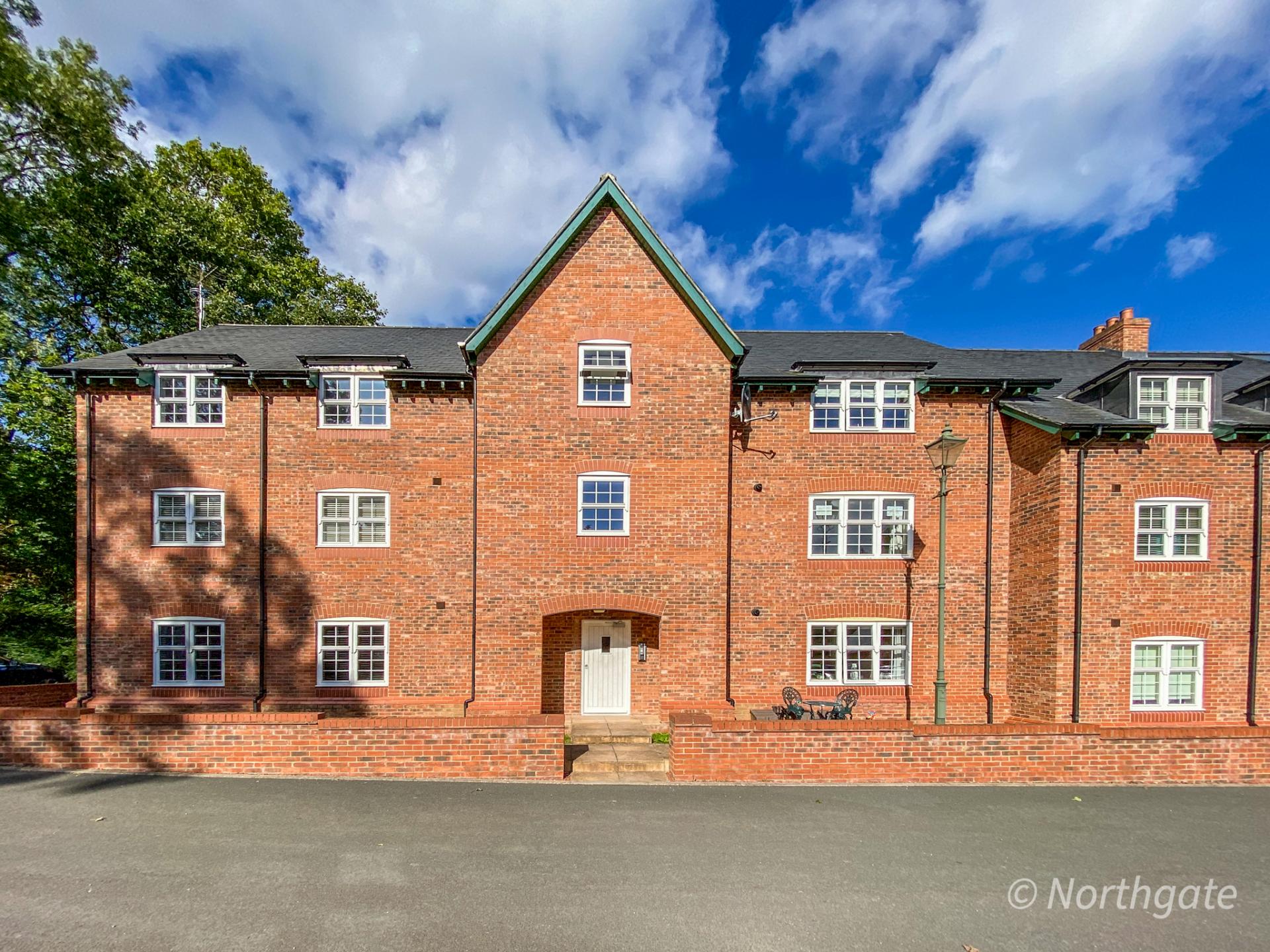 2 bedroom Ground Floor Flat for rent in Wynyard