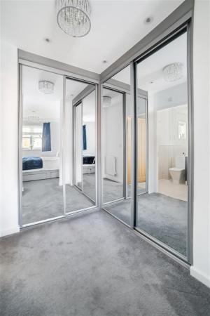DRESSING ROOM