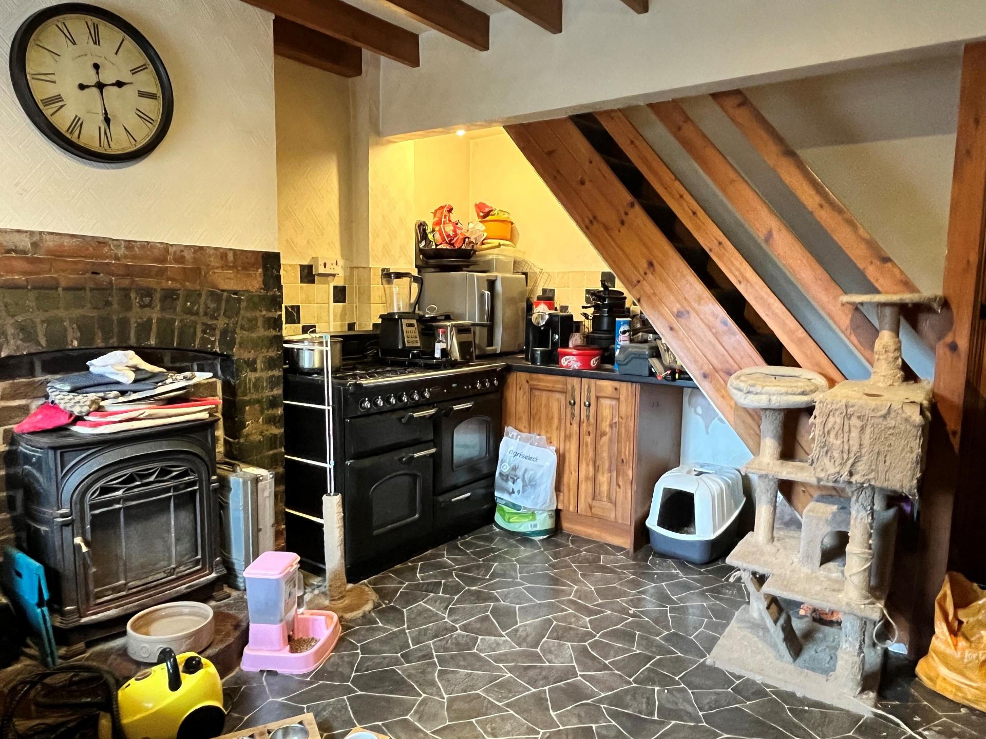 2 bedroom Terraced House for sale in WIGSTON