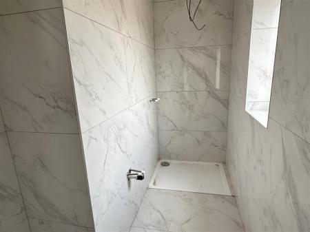 En Suite Bedroom Three
