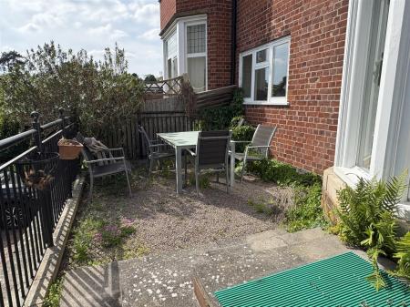 Patio/Balcony Space