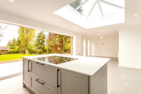 Open Plan Kitchen/Living