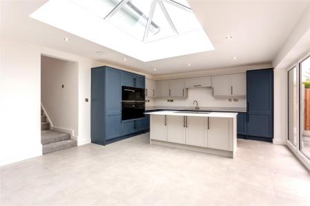 Open Plan Kitchen/Living