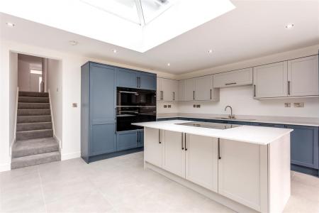 Open Plan Kitchen/Living