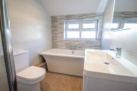 Main Street, Costock 44.jpg