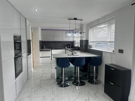 Open Plan Kitchen/Diner