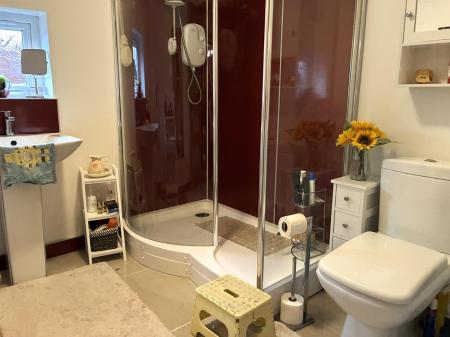 DOWNSTAIRS SHOWER ROOM