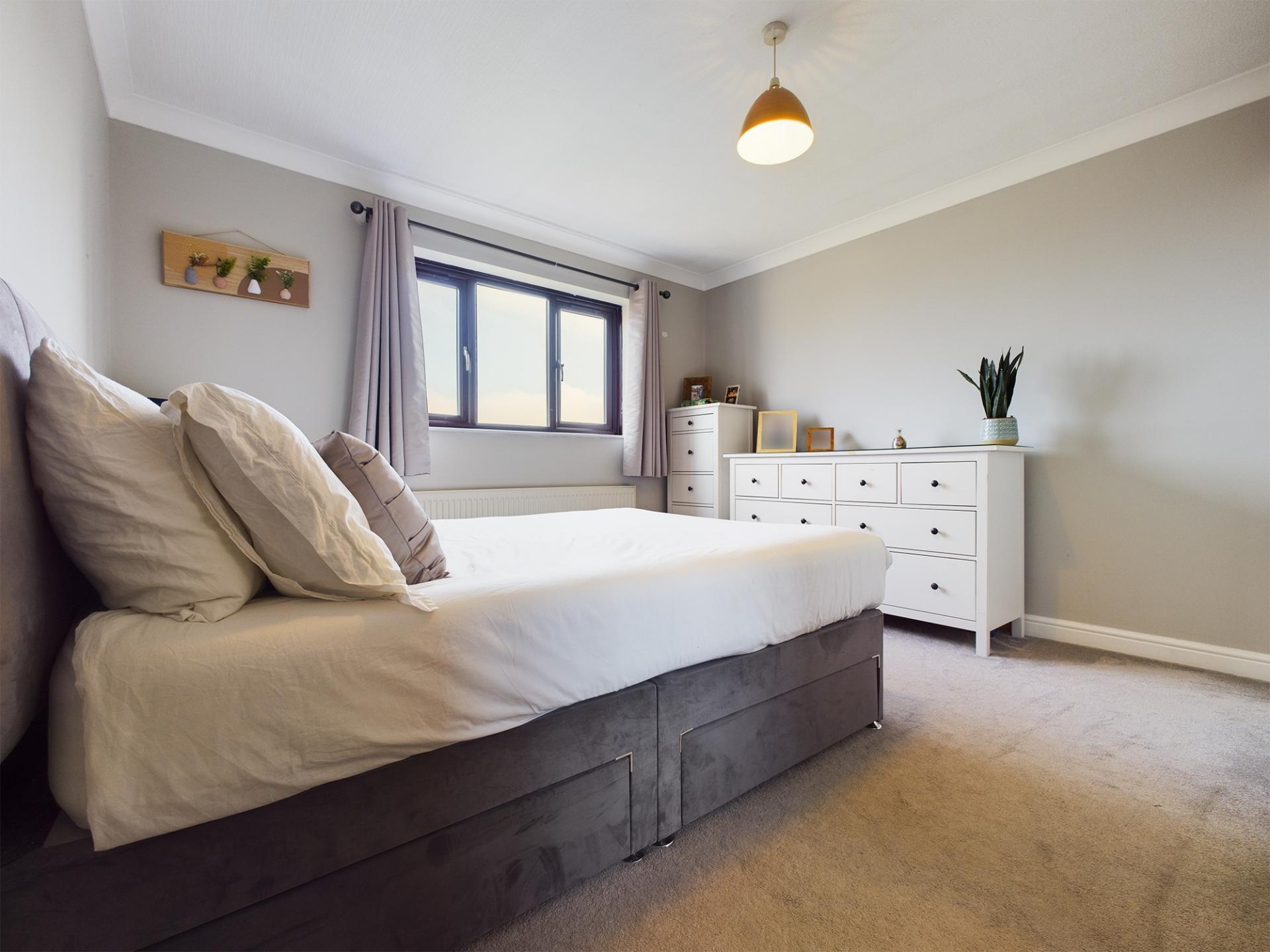 4 bedroom House for sale in Huntingdon