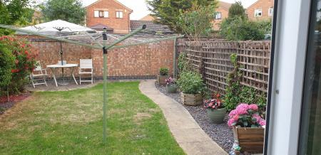 Photo 10