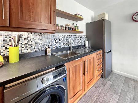 KITCHEN2
