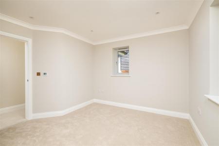 250412 - Halls Close, Braughing - 24.jpg