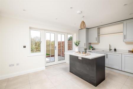 250412 - Halls Close, Braughing - 09.jpg