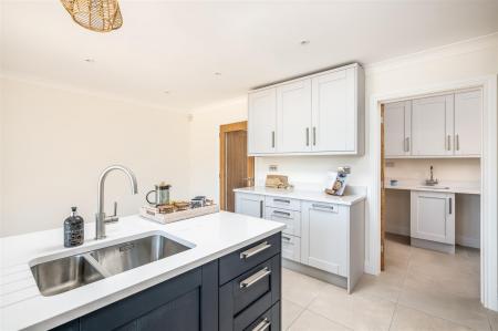 250618 - Plot 6 Halls Close, Braughing - 13.jpg