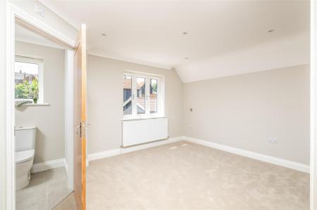 250618 - Plot 6 Halls Close, Braughing - 17.jpg