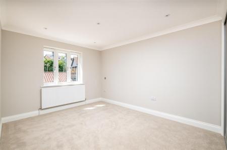 250618 - Plot 5 Halls Close, Braughing - 16.jpg