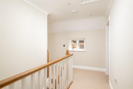 250412 - Halls Close, Braughing - 15.jpg