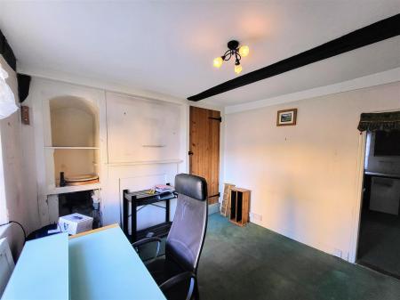 SITTING ROOM