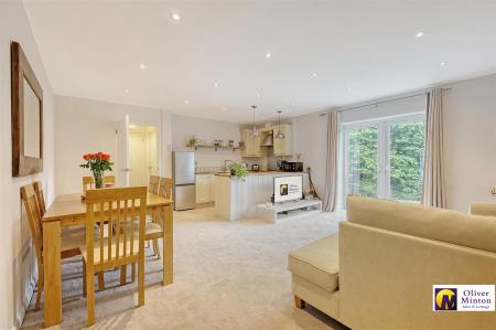 lounge dining room